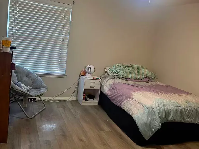 1916 Silver Leaf Dr — Photo 29