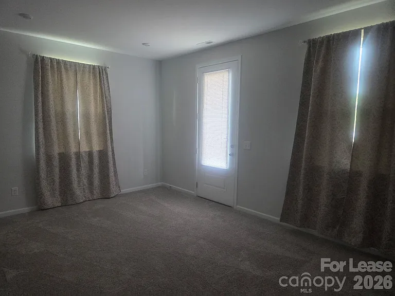 6997 Waterstone Dr — Photo 20