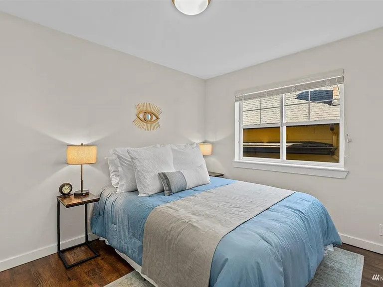 Second bedroom