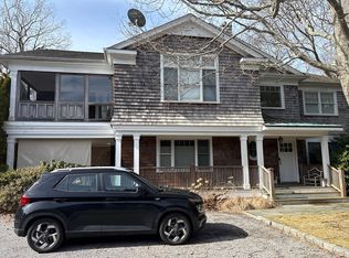 52 Meeting House Rd, Westhampton Beach, NY 11978