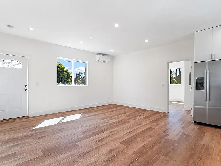 6266 Etiwanda Ave #18254 — Photo 7