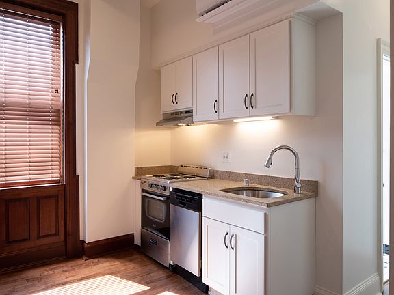 5th image of 1605 Hennepin Ave #32