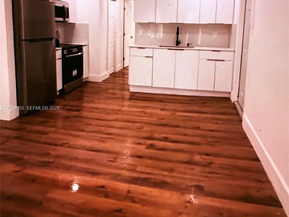 2nd image of 6905 NW 4th Ct #B