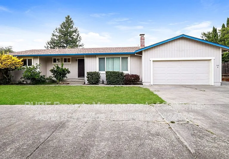 517B Debbie Dr — Photo 1
