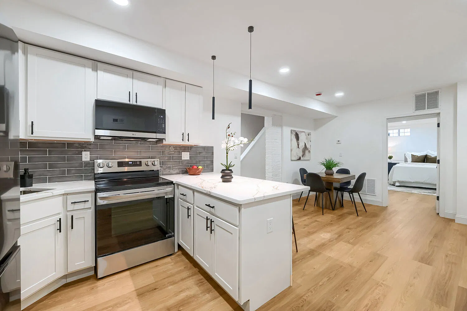 2 bed, 1594 sqft, $1,500 — Photo 4