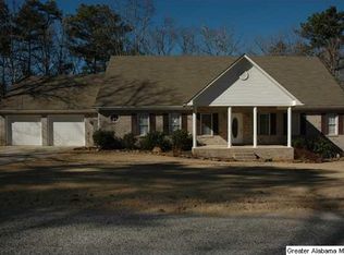 300 Vista Dr, Oneonta, AL 35121