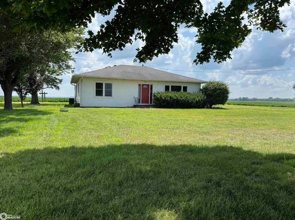 17463 100th St, Wapello, IA 52653