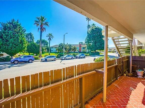5th image of 22859 Nadine Cir Unit A