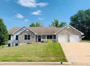 336 Hummingbird Ln, Hannibal, MO 63401