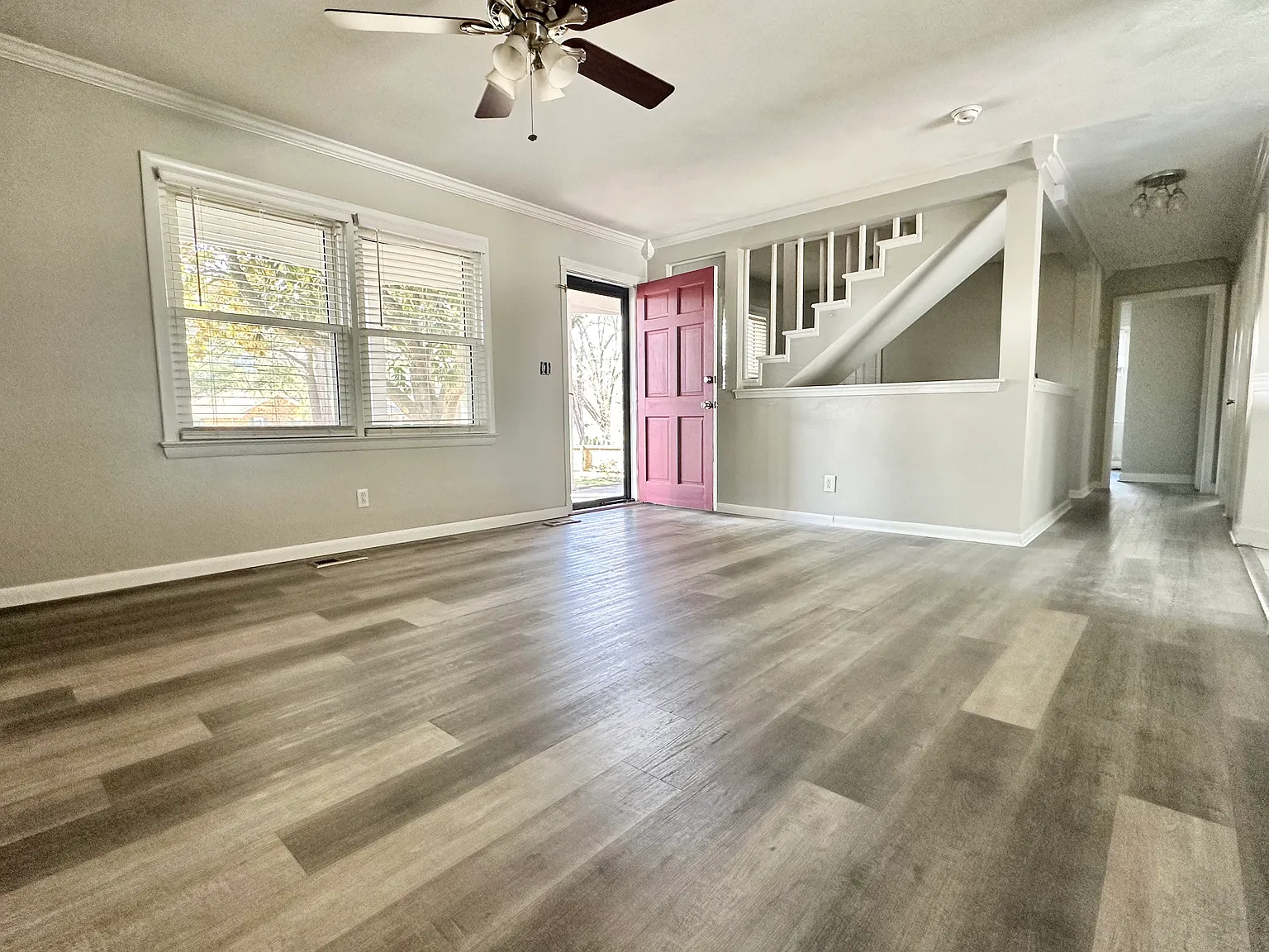 4 bed, 2200 sqft, $2,900 — Photo 4