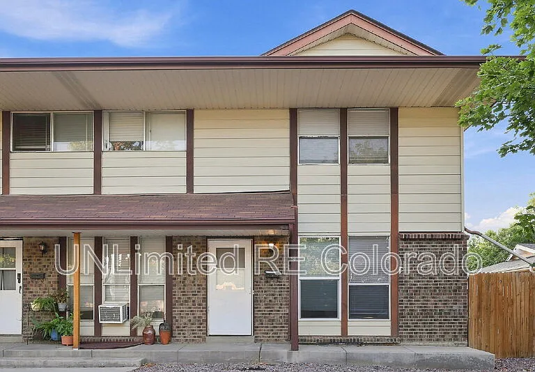 38 Lansing St — Photo 3