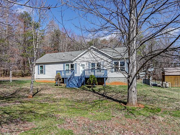 4th image of 1230 Spencer Rd