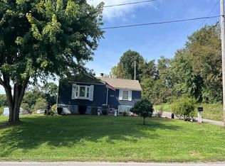 2045 Adamsville Rd, Zanesville, OH 43701