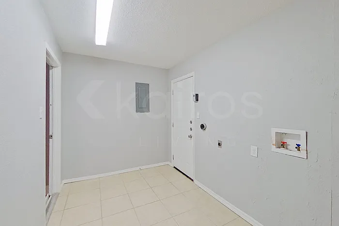 923 Kimbrough St — Photo 11