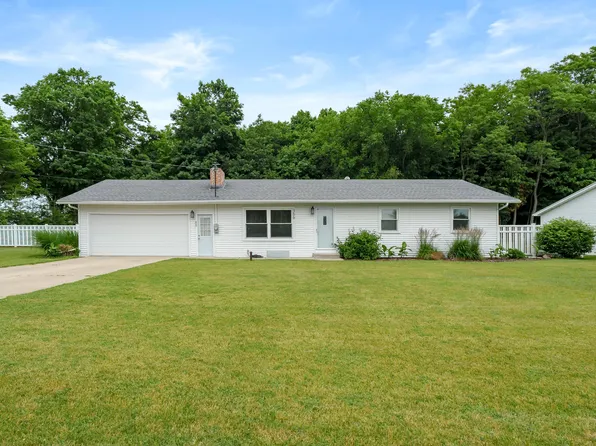 366 Dotson Dr, Sherwood, MI 49089