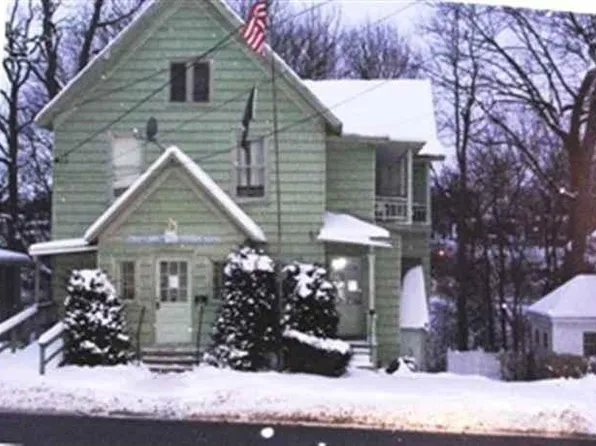 58 Moyer St, Canajoharie, NY 13317