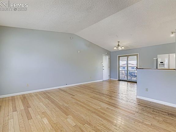 4th image of 6040 Eagles Nest Ct