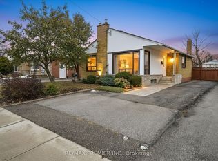 30 Moncrieff Dr, Toronto, ON M9W 2R2