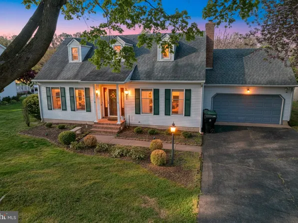 45 N Fairfield Dr, Dover, DE 19901