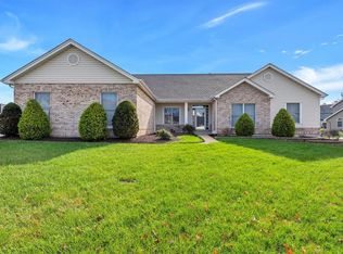 16844 Sunset Circle Dr, Ballwin, MO