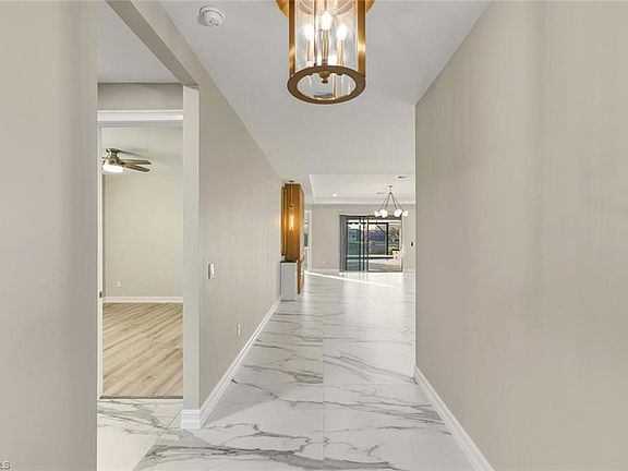 4th image of 28049 CAPTIVA SHELL LOOP