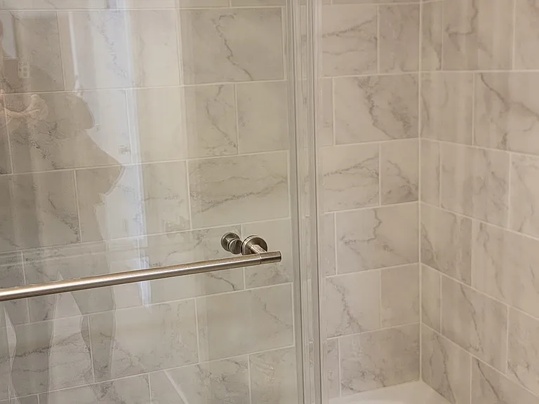 1020 Granville Ave #103 — Photo 11