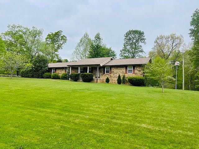 1st image of 191 Lake Dr