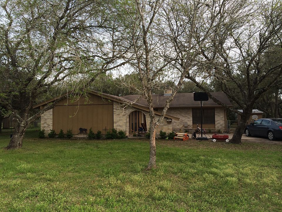 1st image of 353 Live Oak Dr