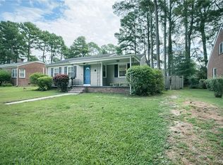 202 Military Rd, Suffolk, VA 23434