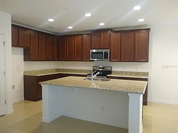 2nd image of 34602 Salerno Cir