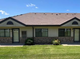 520 S 1st Ave APT 116, New Hampton, IA 50659