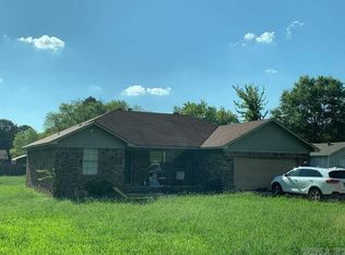 19 Jean Ln, Conway, AR 72032