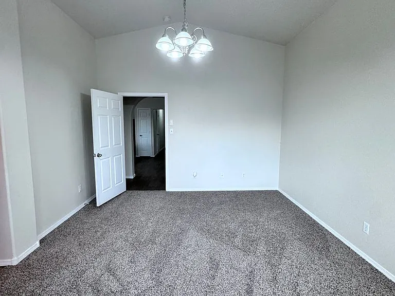 800 Prairie Sage Ct SW — Photo 9
