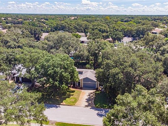 2nd image of 8321 Cypress Lake Dr