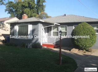 5617 V St, Sacramento, CA 95817