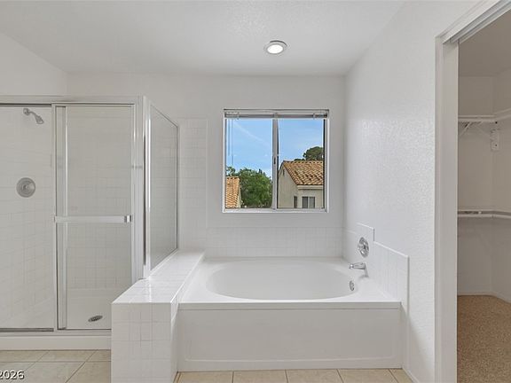5th image of 9424 Rolling Ridge Ln