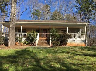 44 Cardinal Dr, Dahlonega, GA 30533