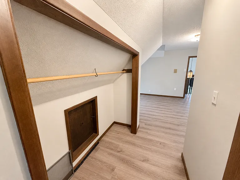 4284 Jefferson St — Photo 27