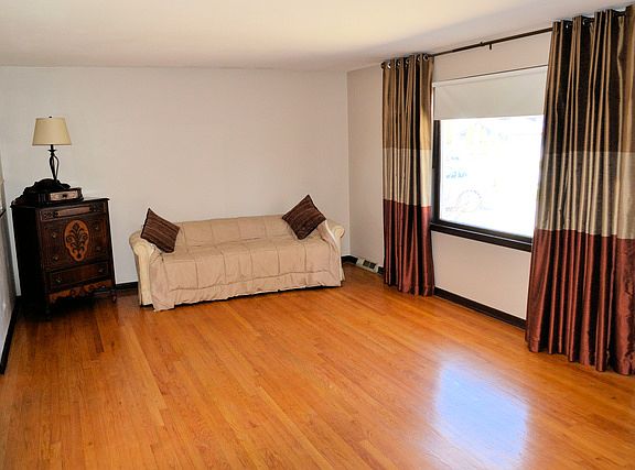 2nd image of 17052 Cornell Ave