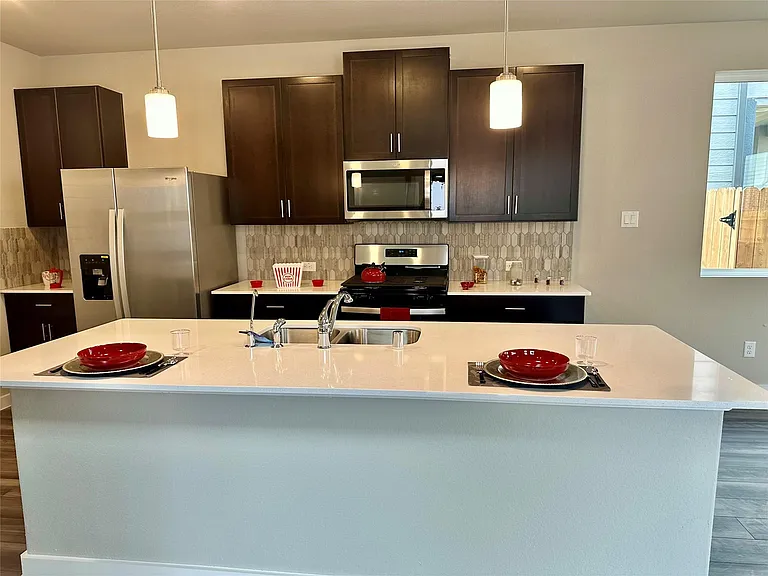 3121 Moontide Ln — Photo 13