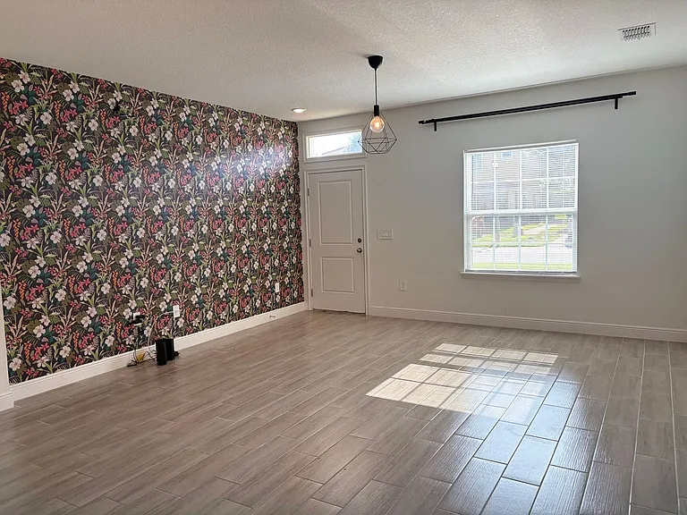 1552 Cumin Dr — Photo 4