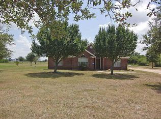 2399 Beverly Ln, Sealy, TX 77474