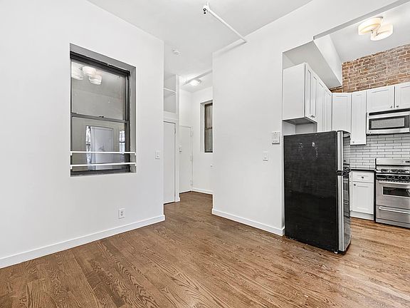 4th image of 57 E 3rd St APT 1B