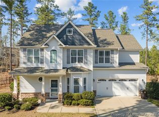 241 Falls Creek Dr, Spring Lake, NC 28390