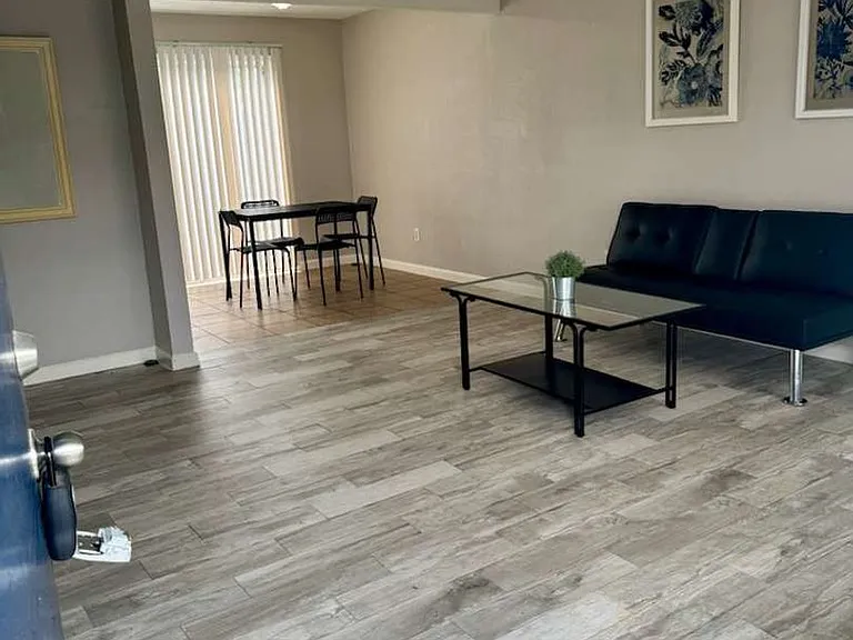 Bridge City Apartments — Photo 18