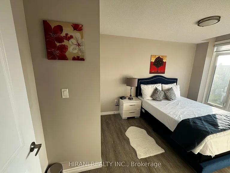 1131 Gordon St #4 — Photo 17