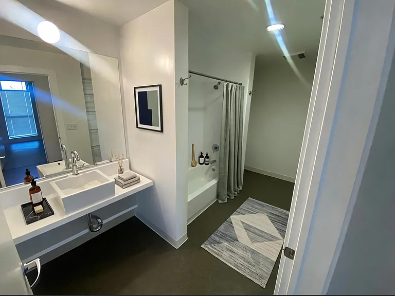 1201 Pine St #463 — Photo 3