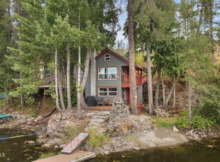 7555 W Channel Ln, Rathdrum, ID 83858