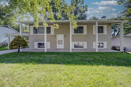 16 Harris Dr Photo 1