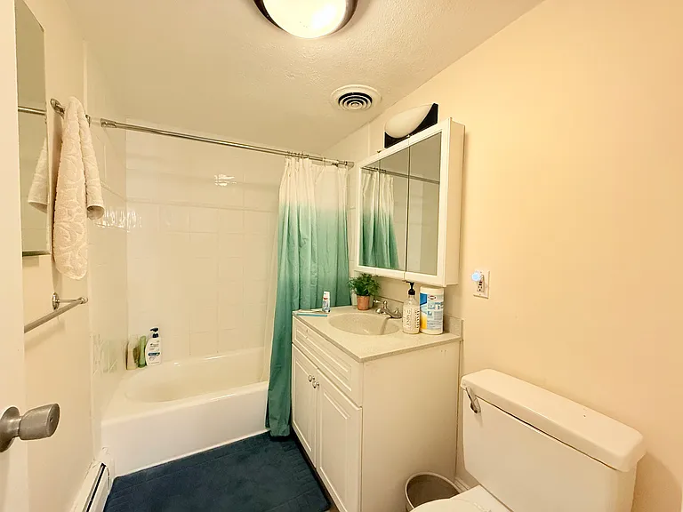 269 Harvard St #20 — Photo 13